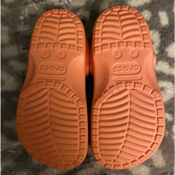 🐊 Crocs - Picture 6 of 8